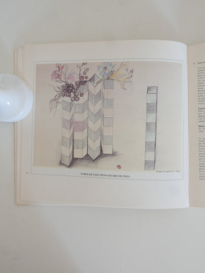 Oggetti disegnati da Charles Rennie Mackintosh, 1984